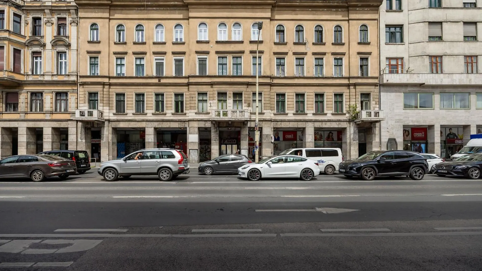 Reba Apartment Budapest 0*,